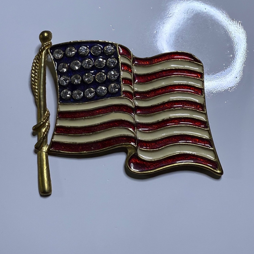American‎ Flag Brooch Pin Rhinestone Patriotic USA Stars and Stripes